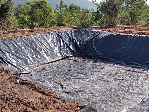 土工膜在施工現(xiàn)場需要注意哪些細(xì)節(jié)？