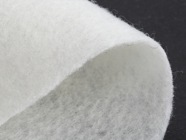 長絲土工布鋪設細節(jié)決定施工順利進行