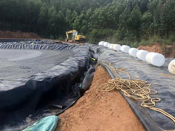 了解hdpe土工膜的施工方案有哪些？