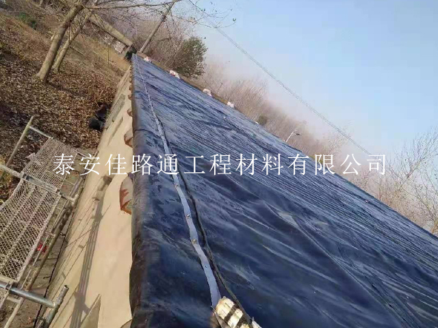 努力通過生產提升緩解養(yǎng)殖防滲膜老化進程