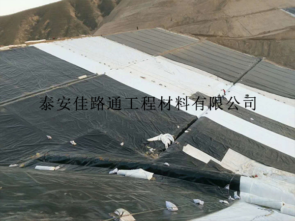 水利工程中做好防滲復(fù)合土工膜的施工以及質(zhì)量控制
