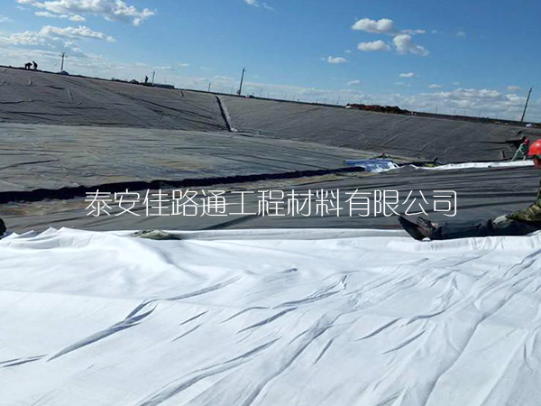 是什么原因?qū)е滤a(chǎn)養(yǎng)殖防滲膜防滲效果下降？