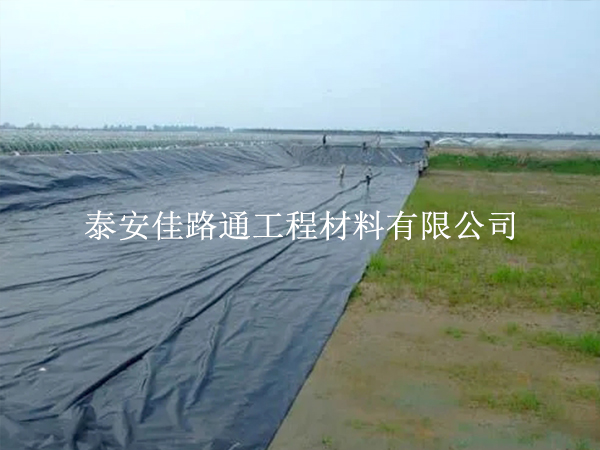 魚蝦養(yǎng)殖防滲膜在焊接施工中須控制其溫度速度 魚蝦養(yǎng)殖防滲膜在焊接施工中須控制其溫度速度