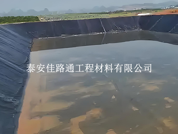 減少水產(chǎn)養(yǎng)殖防滲膜熱膨脹影響因素的有效策略