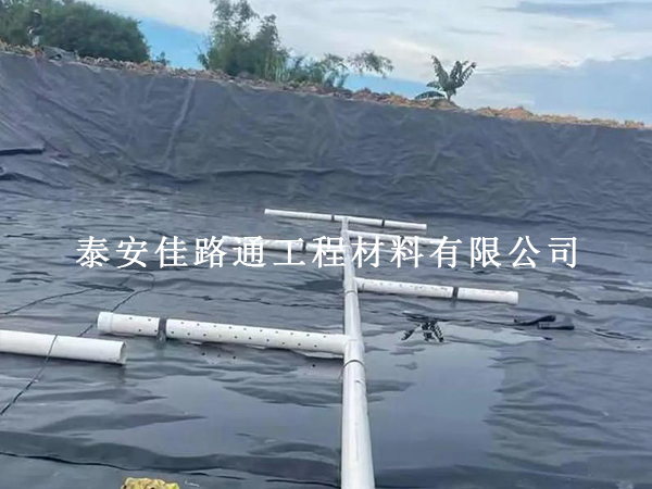 水產(chǎn)養(yǎng)殖防滲膜施工質(zhì)量檢測技巧:確保養(yǎng)殖環(huán)境的穩(wěn)固與高效 水產(chǎn)養(yǎng)殖防滲膜施工質(zhì)量檢測技巧:確保養(yǎng)殖環(huán)境的穩(wěn)固與高效